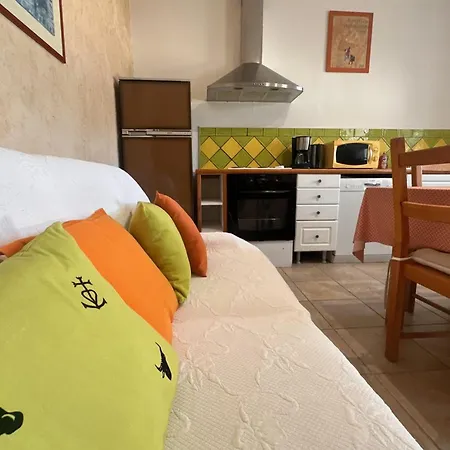 La Maison De Constance - Charmante Maison Provencale 3 *